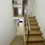 Gina House Nyaraló *