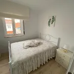 Gina House Nyaraló