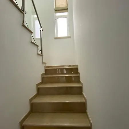 Hébergement de vacances Gina House