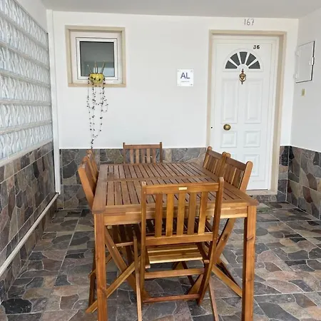 Hébergement de vacances Gina House