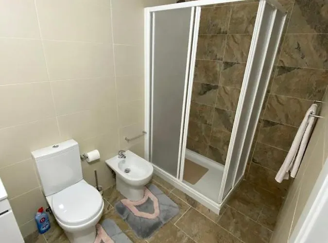 Gina House Дом отдыха Назаре